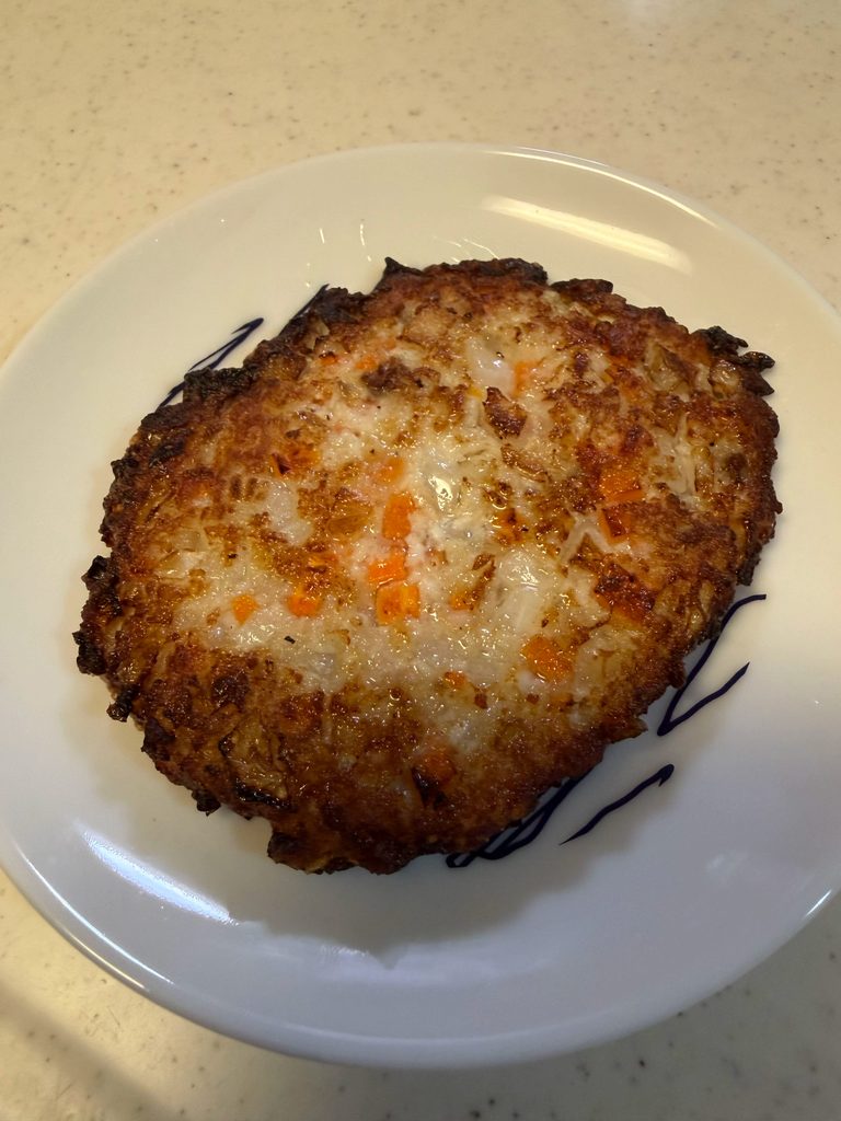 削ぎ落とした身と刻んだ野菜を混ぜたミンチだね